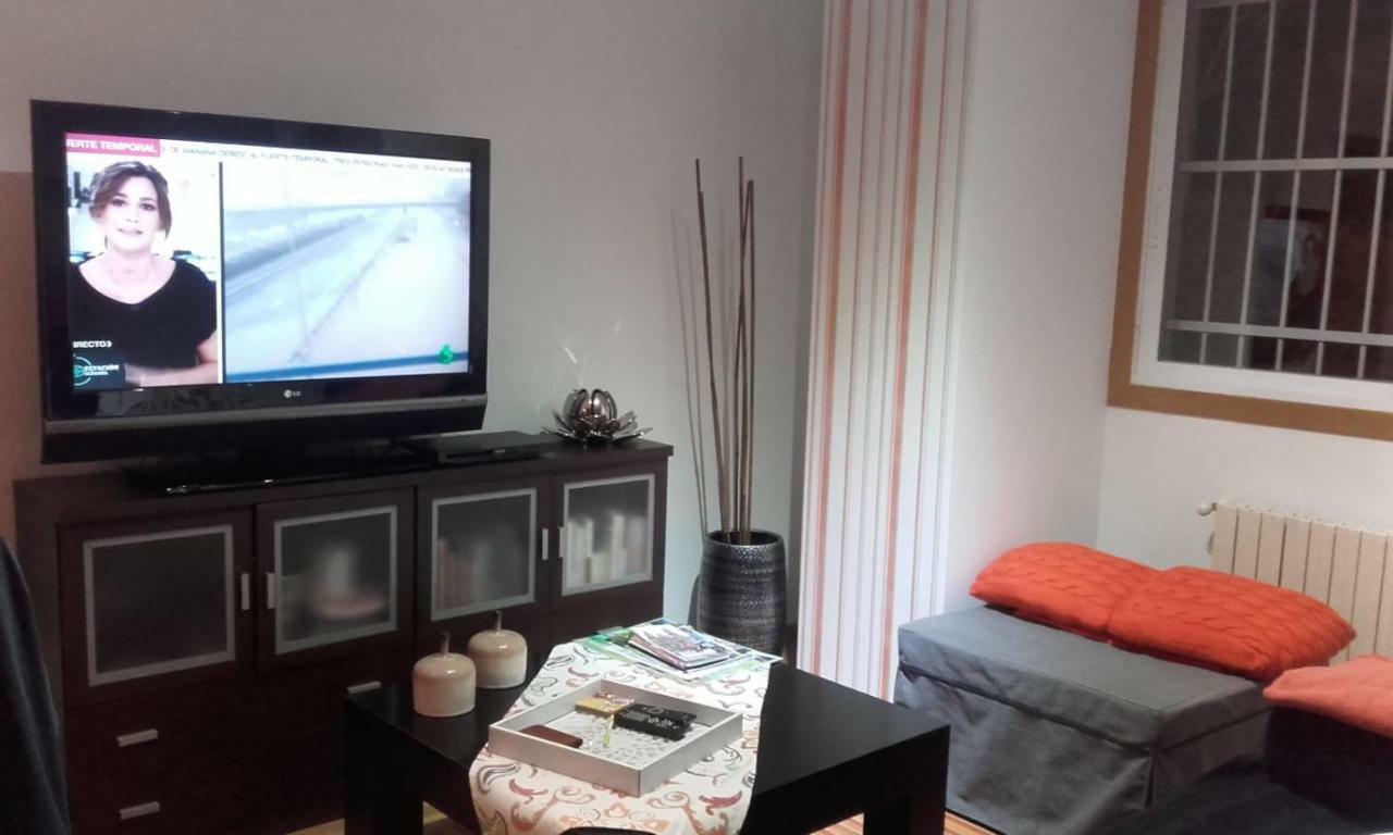Appartamento Maria Belkis Ourense Esterno foto